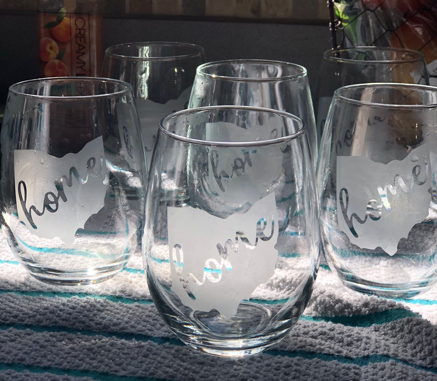 Ohio "Home" Etched Wine Glass